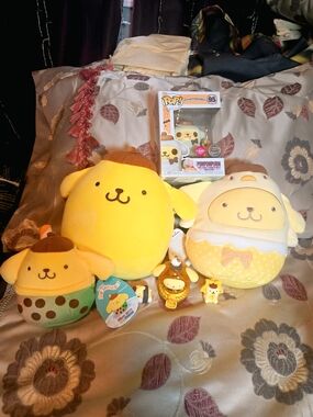 Sanrio Pompompurin Plush Collection with Mini Figures And Funko Pop